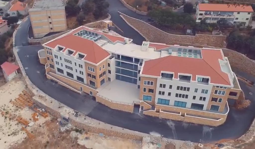 Mar Doumit School image 1